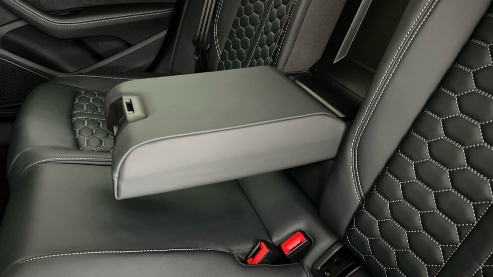 Used Audi RS4 2023 for sale - 76539900: Photo 40