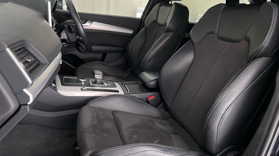 Used Audi Q5 2019 for sale - 76523605: Photo 17