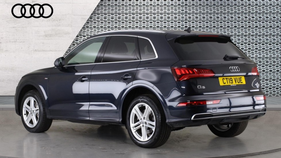 Used Audi Q5 2019 for sale - 76523605: Photo 3