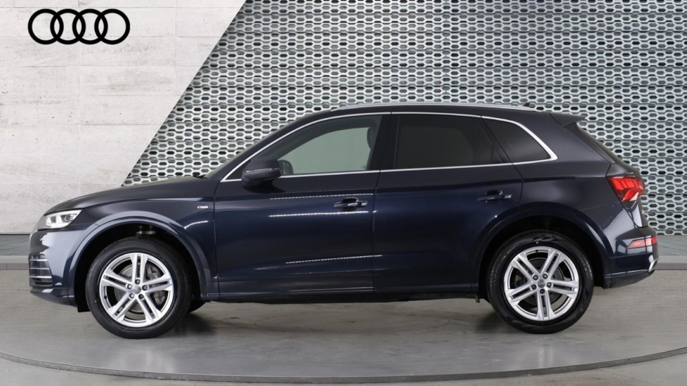 Used Audi Q5 2019 for sale - 76523605: Photo 9