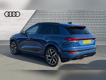 Used Audi Q6 e-tron 2024 for sale - 76575229: Photo