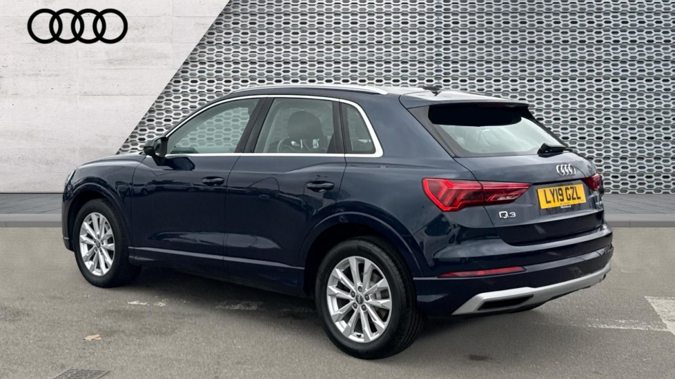 Used Audi Q3 2019 for sale - 76593718: Photo 3