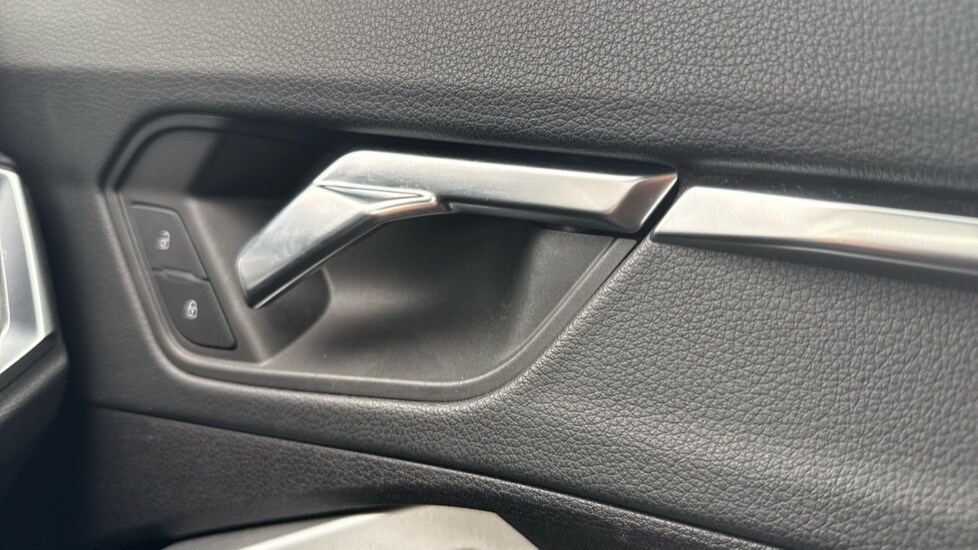 Used Audi Q3 2019 for sale - 76593718: Photo 44