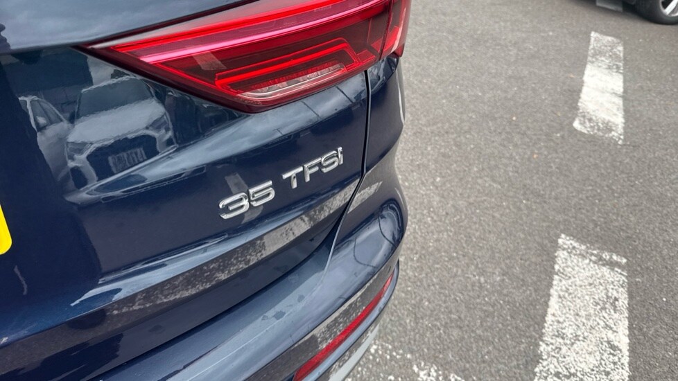 Used Audi Q3 2019 for sale - 76593718: Photo 45