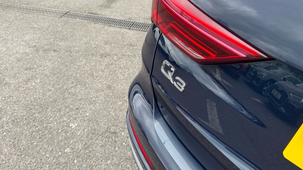 Used Audi Q3 2019 for sale - 76593718: Photo 46