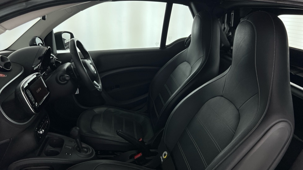 Used smart fortwo 2019 for sale - 76428140: Photo 14