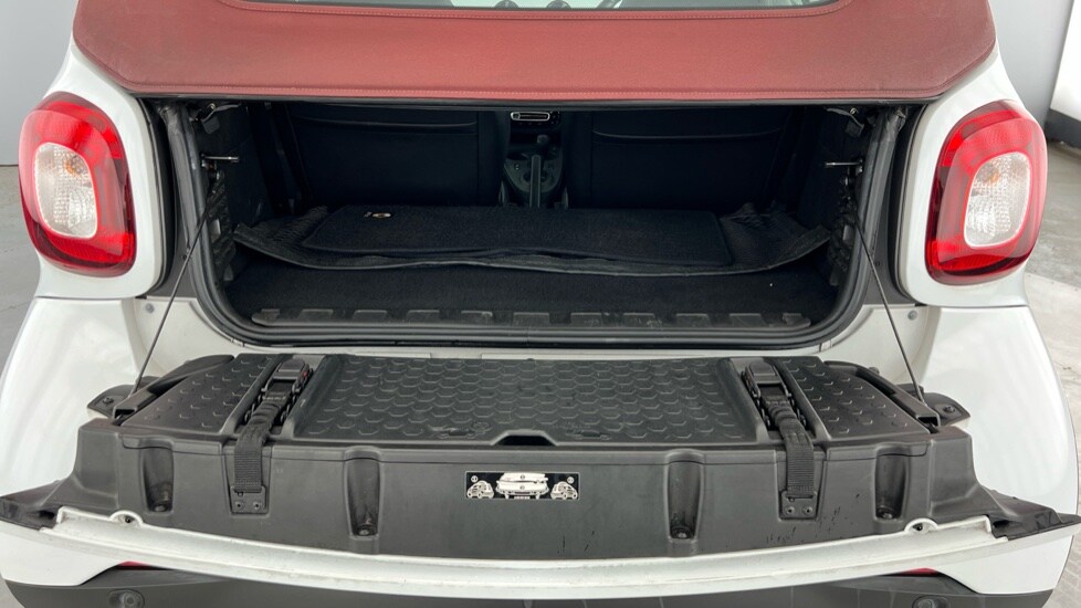 Used smart fortwo 2019 for sale - 76428140: Photo 15