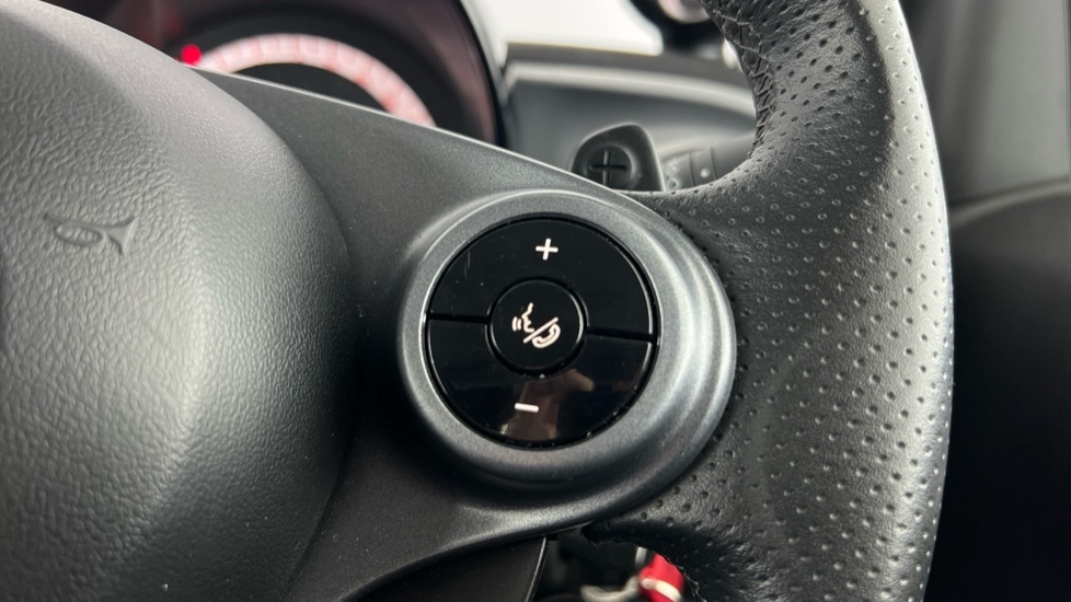 Used smart fortwo 2019 for sale - 76428140: Photo 22