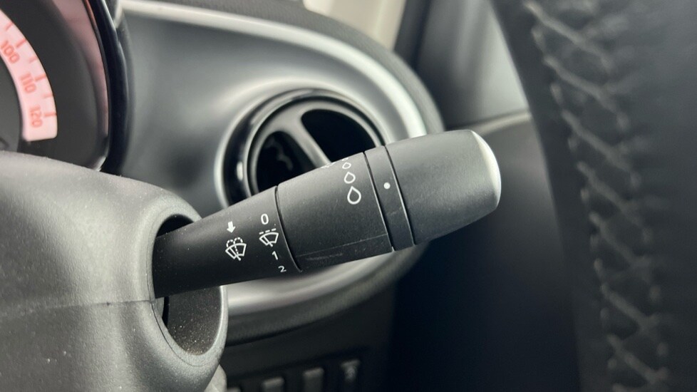 Used smart fortwo 2019 for sale - 76428140: Photo 24