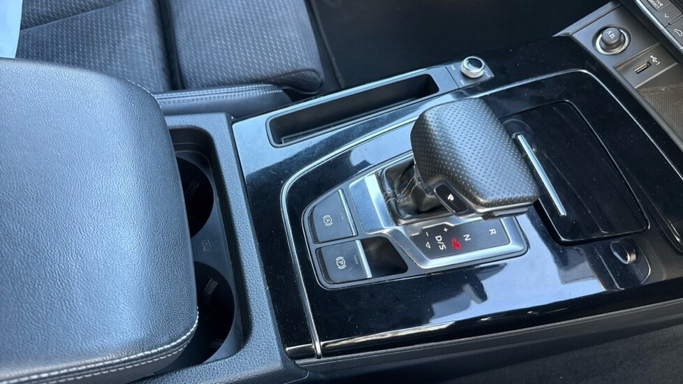 Used Audi Q5 2023 for sale - 76528872: Photo 27