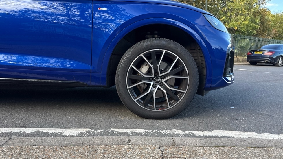 Used Audi Q5 2023 for sale - 76528872: Photo 5