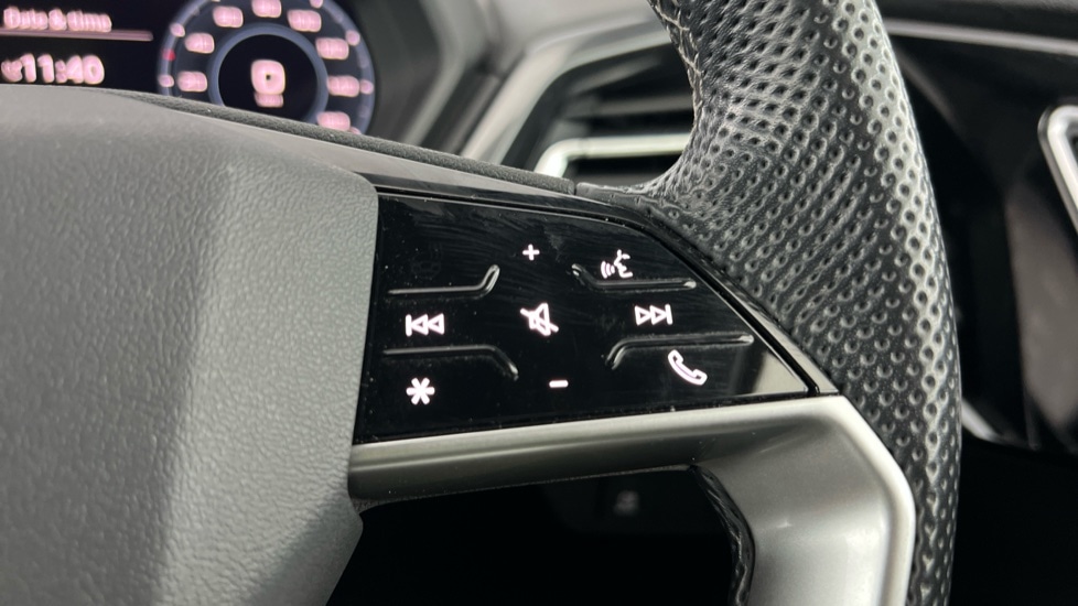 Used Audi Q4 e-tron 2022 for sale - 76966777: Photo 42