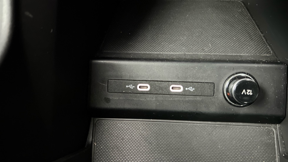 Used Audi Q4 e-tron 2022 for sale - 76966777: Photo 45