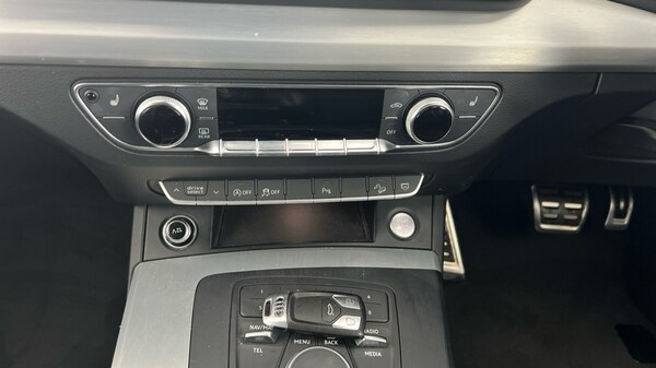 Used Audi Q5 2018 for sale - 76062297: Photo 16