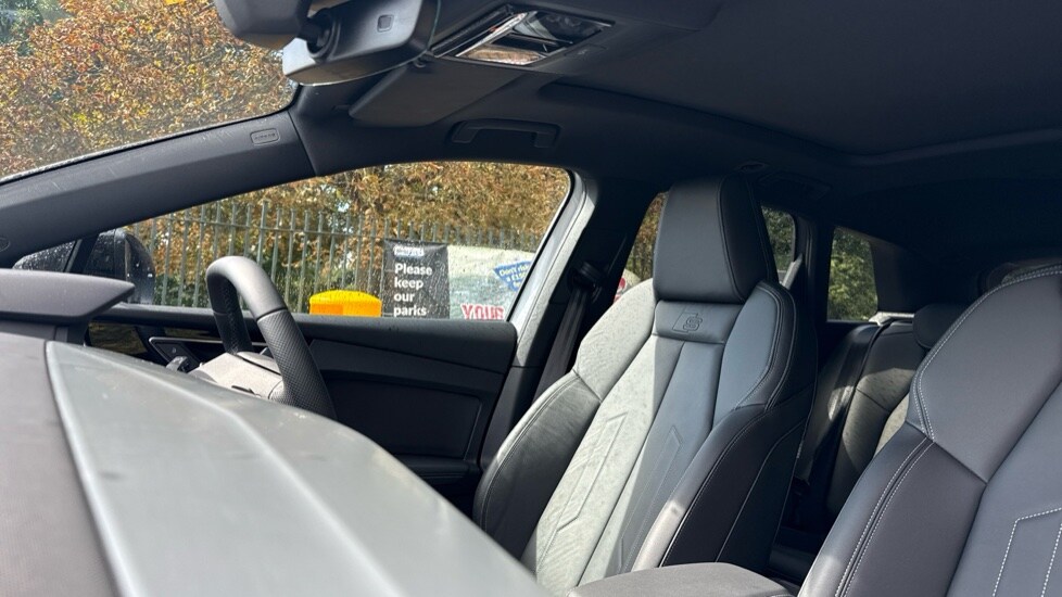 Used Audi Q4 e-tron 2024 for sale - 76856486: Photo 17