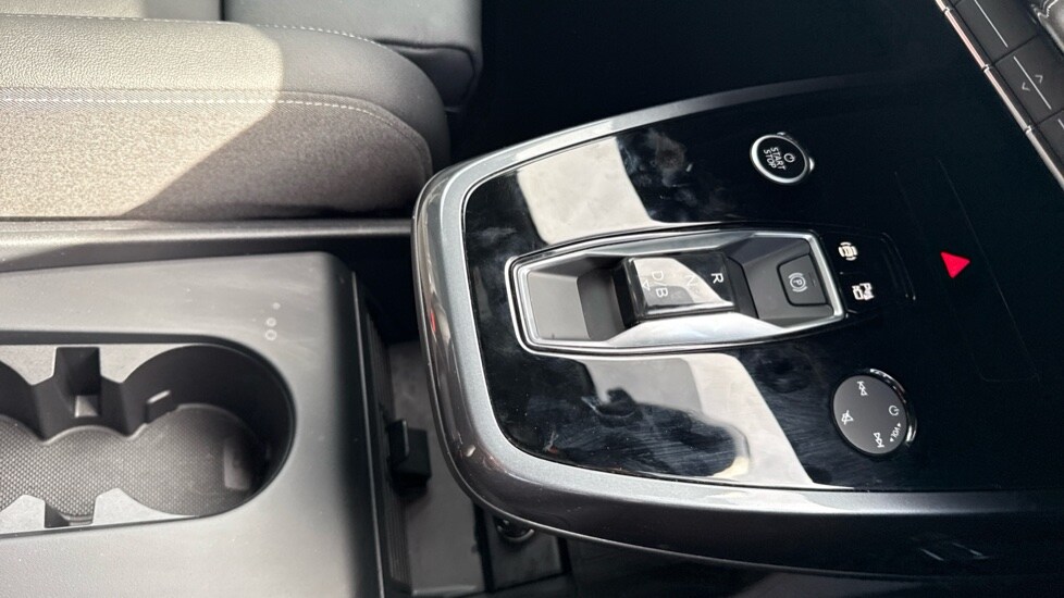 Used Audi Q4 e-tron 2024 for sale - 76856486: Photo 27