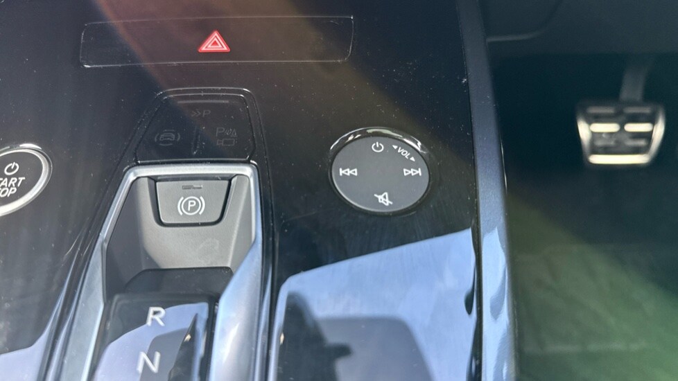 Used Audi Q4 e-tron 2024 for sale - 76856486: Photo 45