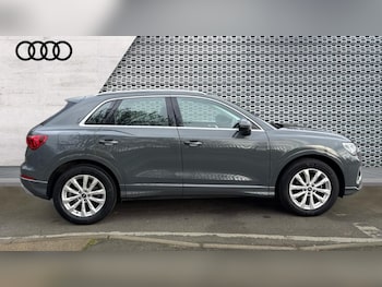 Used Audi Q3 2021 for sale - 76937497: Photo