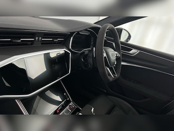 Used Audi RS6 2024 for sale - 76130525: Photo