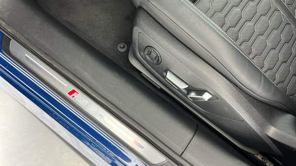 Used Audi RS6 2024 for sale - 76130525: Photo 36