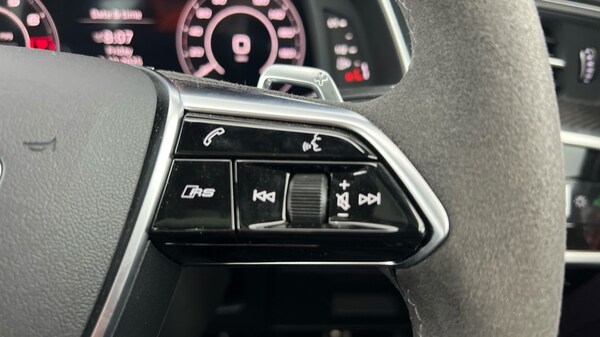 Used Audi RS6 2024 for sale - 76130525: Photo 37
