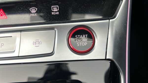 Used Audi RS6 2024 for sale - 76130525: Photo 40