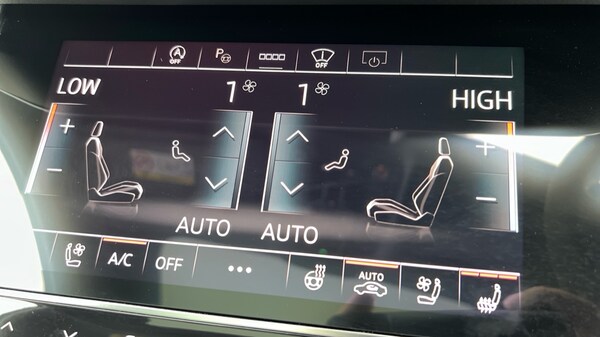 Used Audi RS6 2024 for sale - 76130525: Photo 47