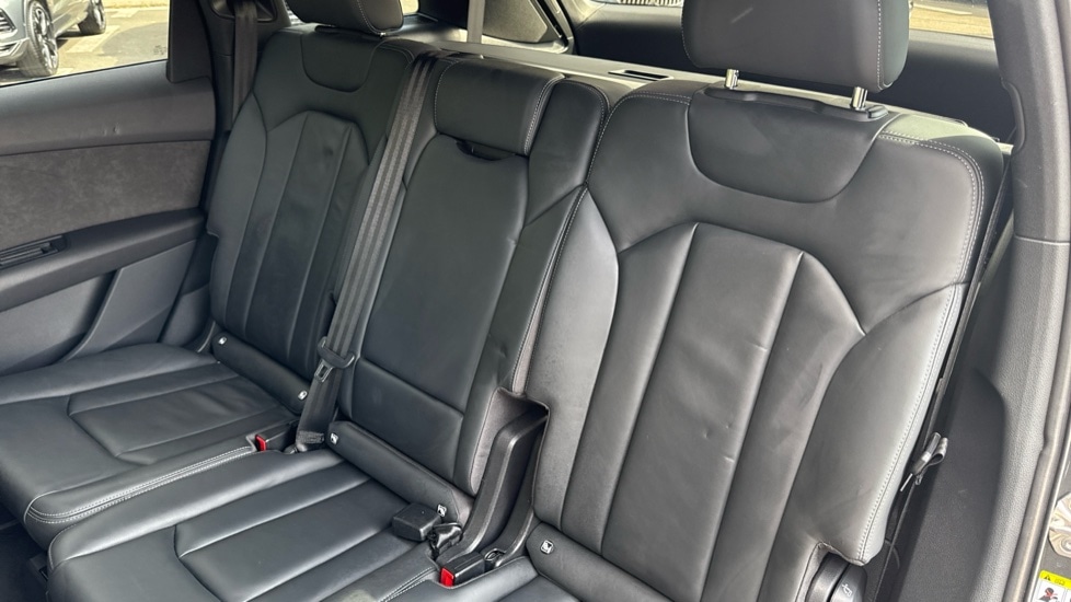 Used Audi Q7 2022 for sale - 76901298: Photo 14
