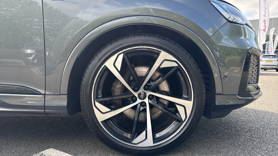 Used Audi Q7 2022 for sale - 76901298: Photo 17