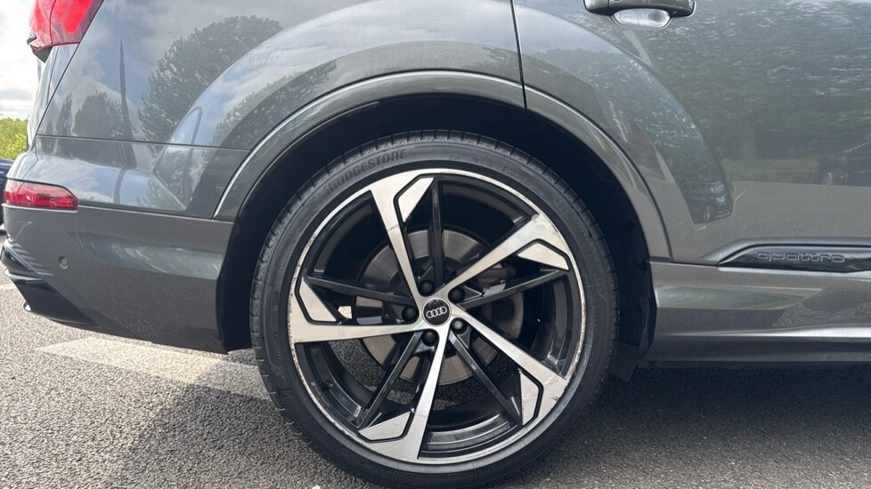 Used Audi Q7 2022 for sale - 76901298: Photo 20