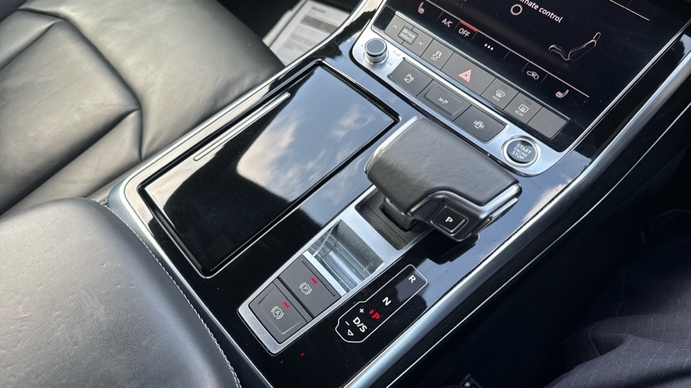 Used Audi Q7 2022 for sale - 76901298: Photo 25