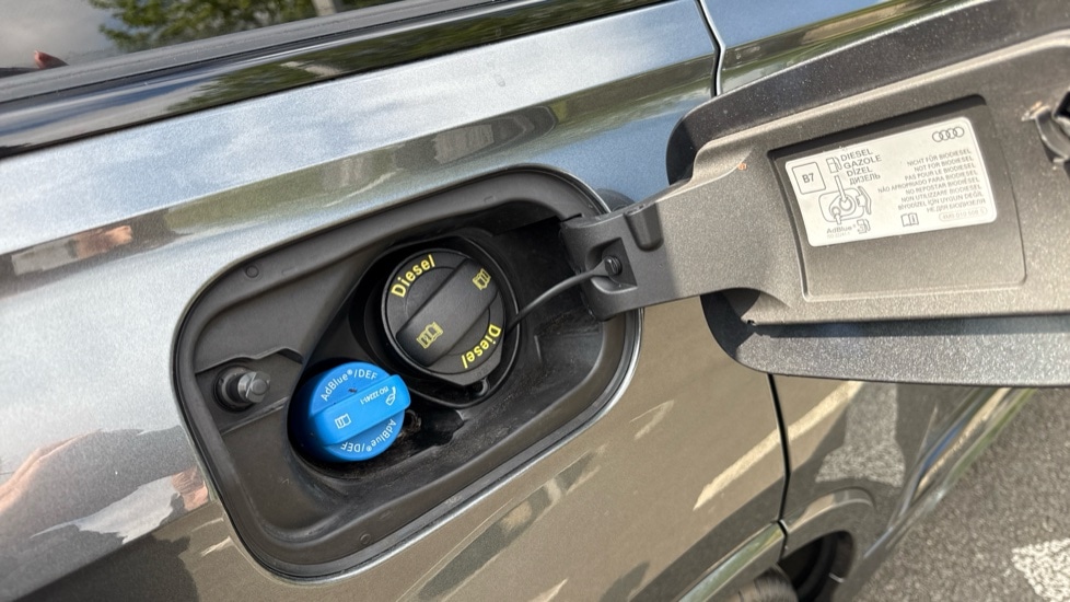 Used Audi Q7 2022 for sale - 76901298: Photo 26