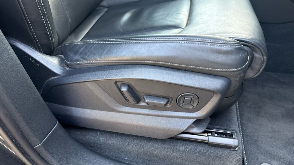 Used Audi Q7 2022 for sale - 76901298: Photo 33