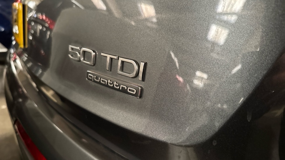 Used Audi Q7 2022 for sale - 76901298: Photo 42