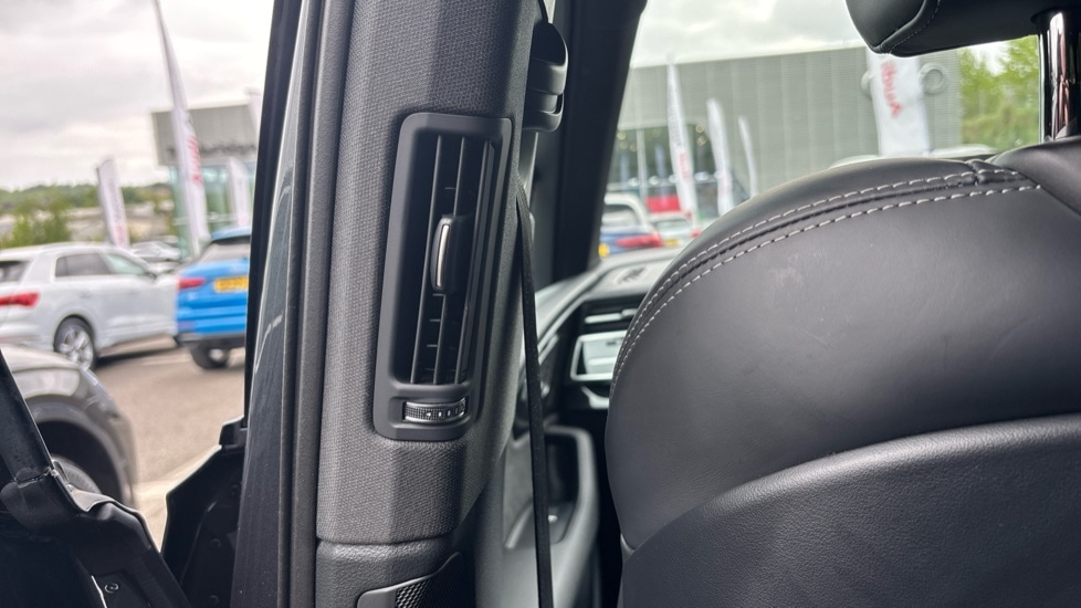 Used Audi Q7 2022 for sale - 76901298: Photo 63