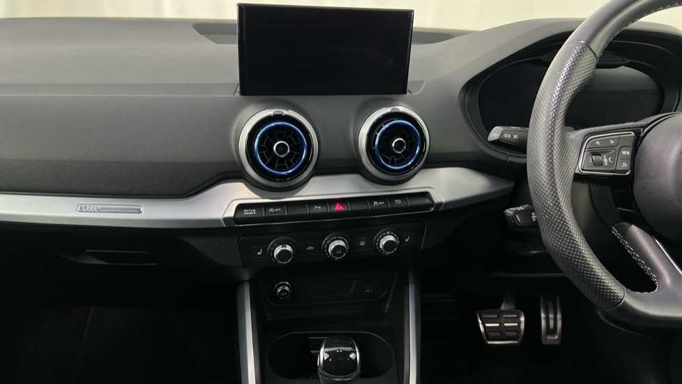 Used Audi Q2 2021 for sale - 76826578: Photo 13