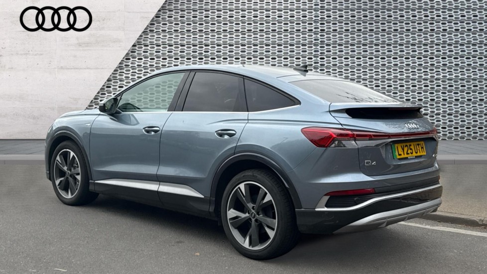 Used Audi Q4 e-tron 2025 for sale - 76208766: Photo 3