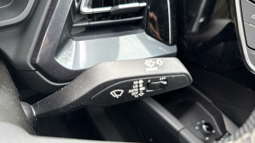 Used Audi Q4 e-tron 2025 for sale - 76208766: Photo 30