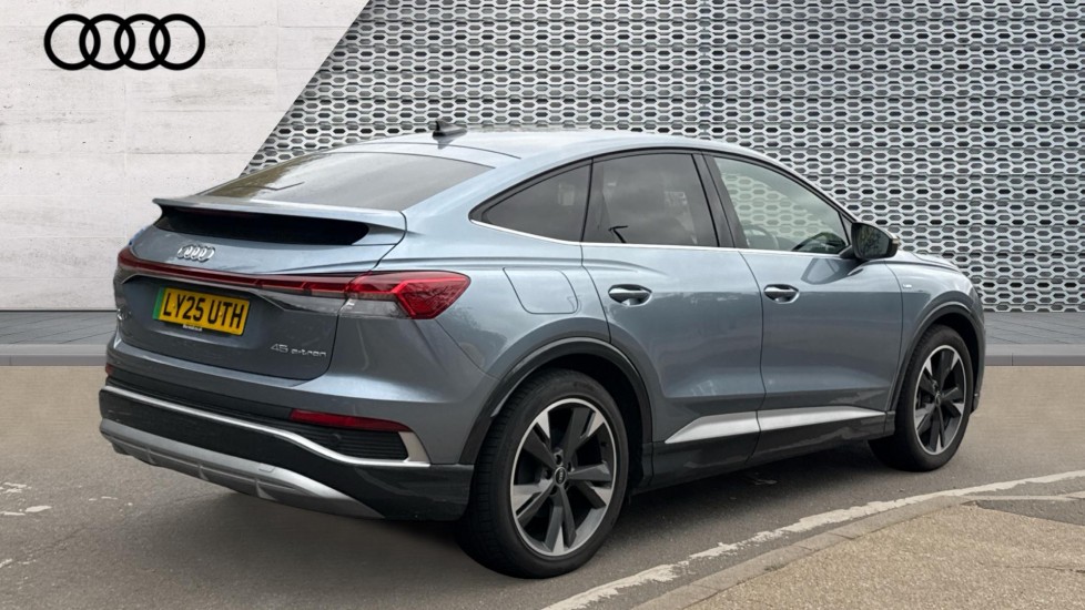 Used Audi Q4 e-tron 2025 for sale - 76208766: Photo 8