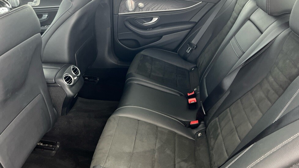 Used Mercedes-Benz E Class 2019 for sale - 76021959: Photo 14