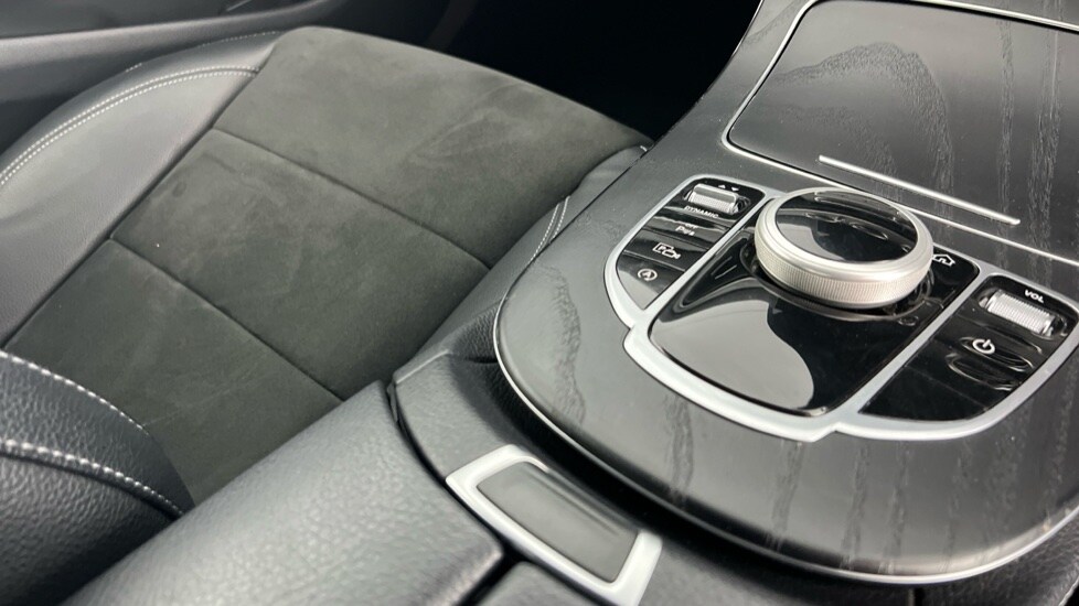 Used Mercedes-Benz E Class 2019 for sale - 76021959: Photo 27