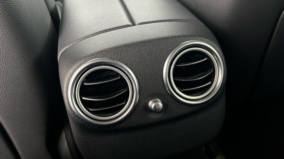 Used Mercedes-Benz E Class 2019 for sale - 76021959: Photo 30