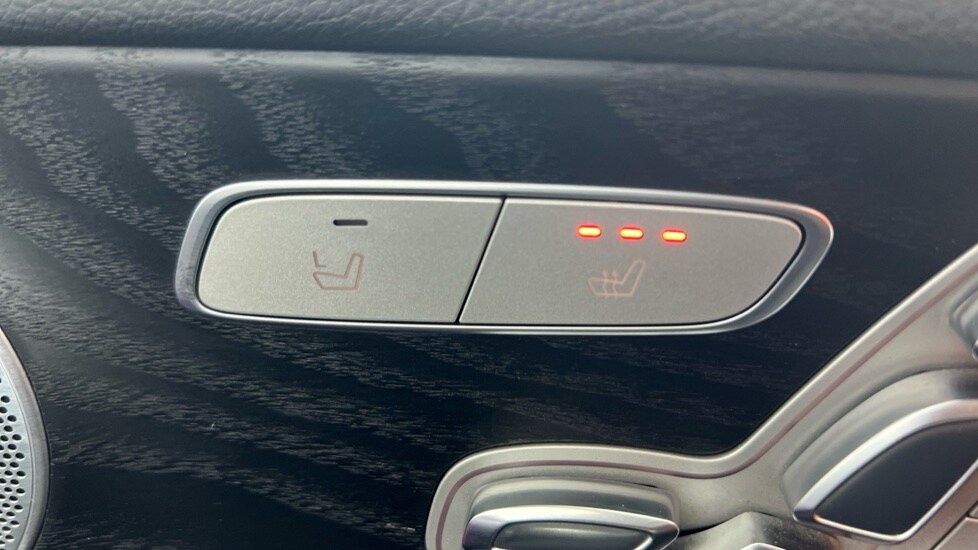 Used Mercedes-Benz E Class 2019 for sale - 76021959: Photo 34