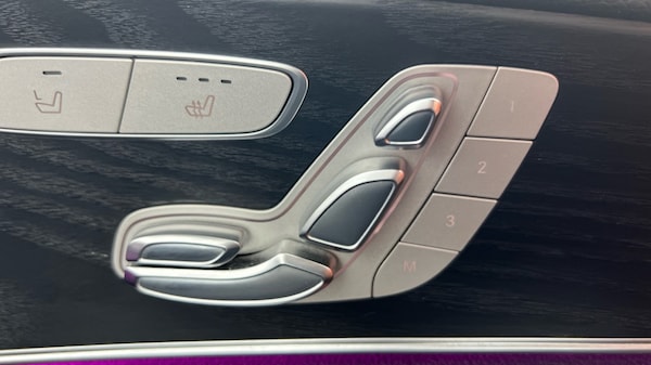 Used Mercedes-Benz E-Class 2019 for sale - 76021959: Photo 35