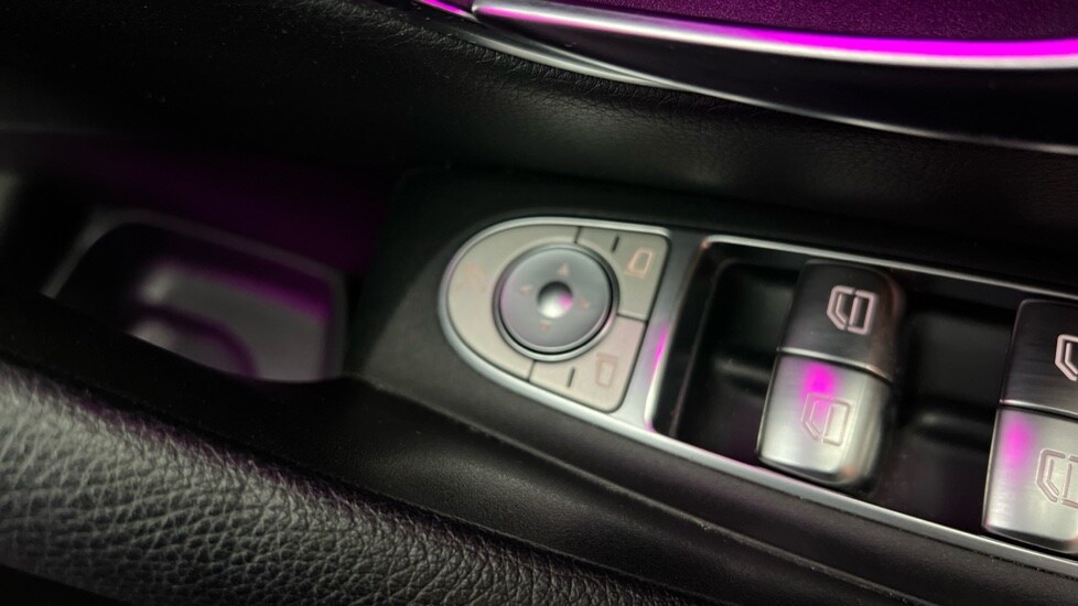 Used Mercedes-Benz E Class 2019 for sale - 76021959: Photo 36