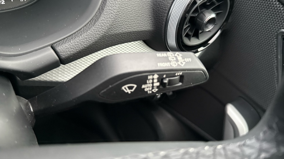 Used Audi Q2 2022 for sale - 76602918: Photo 30