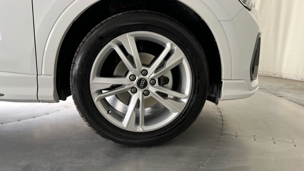 Used Audi Q3 2025 for sale - 76872498: Photo 5