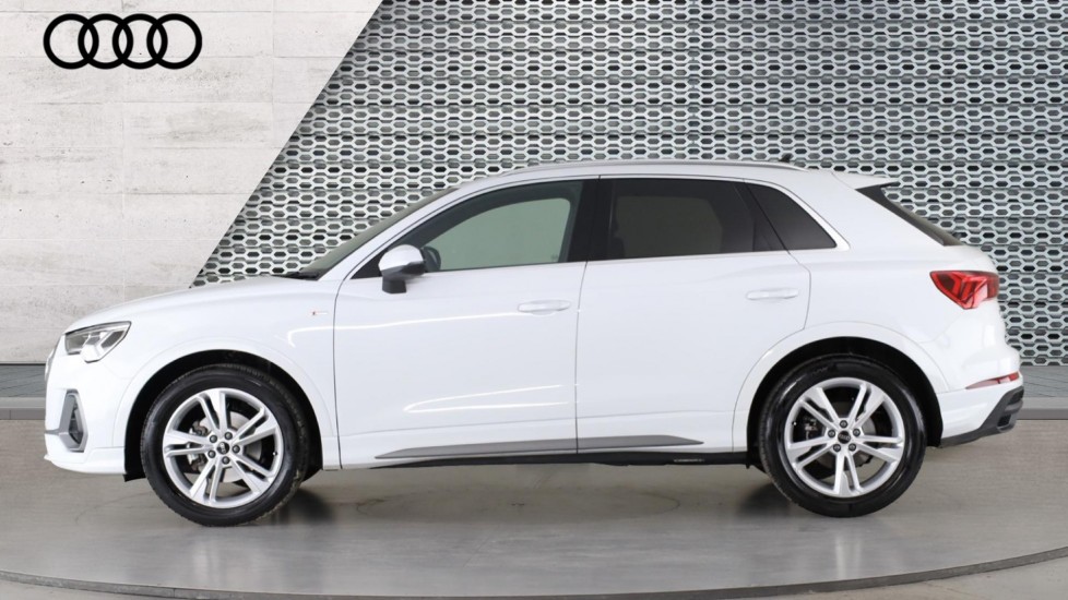 Used Audi Q3 2025 for sale - 76872498: Photo 9