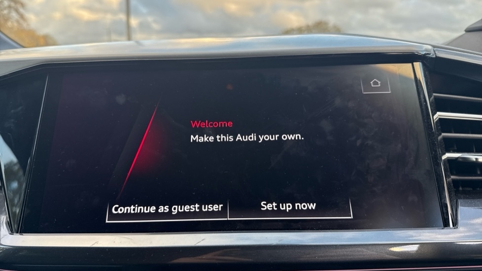 Used Audi Q4 e-tron 2025 for sale - 76366570: Photo 13