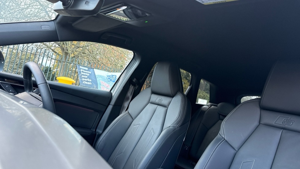 Used Audi Q4 e-tron 2025 for sale - 76366570: Photo 17